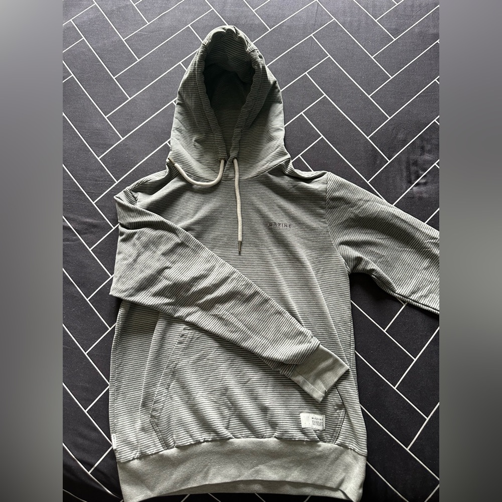 Men’s Mazine Hoodie Medium